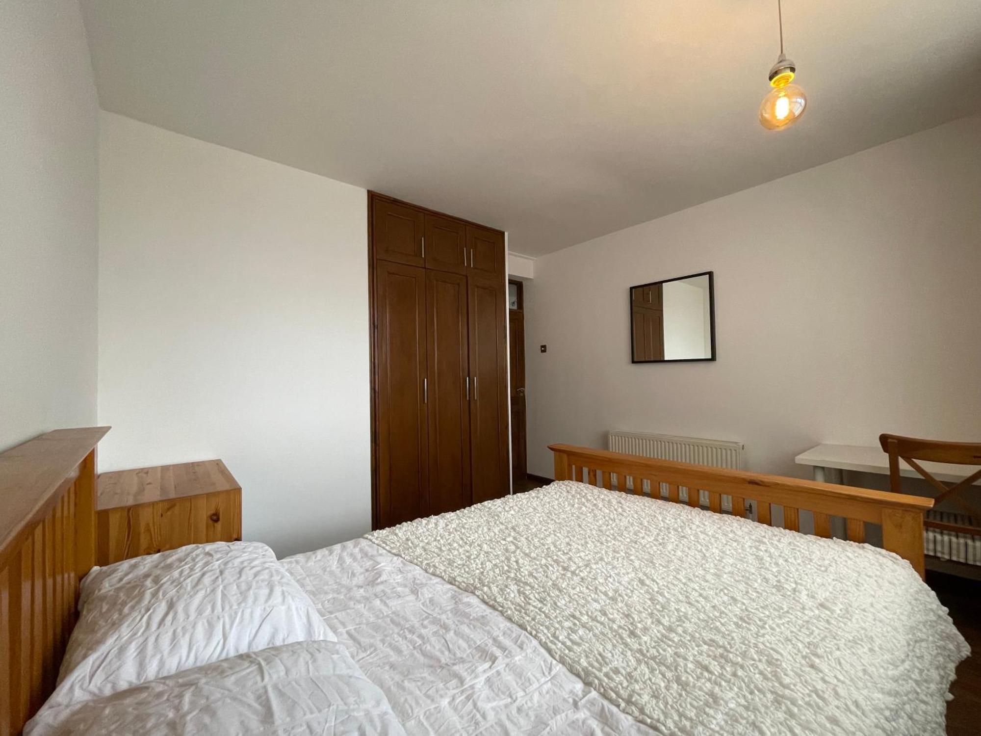2 Bedrooms 2 Stations Londres Exterior foto